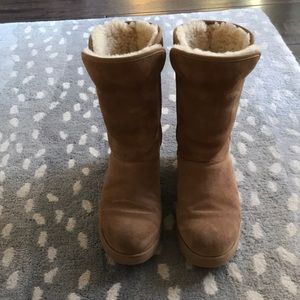 Women’s Kristin UGGs!